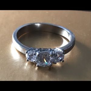 Silver Triple Round Cut CZ Gem Ring 10 W/Gift Bag